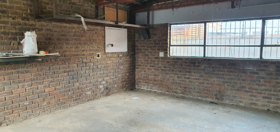 4 Bedroom Property for Sale in Heidelberg Industrial Gauteng