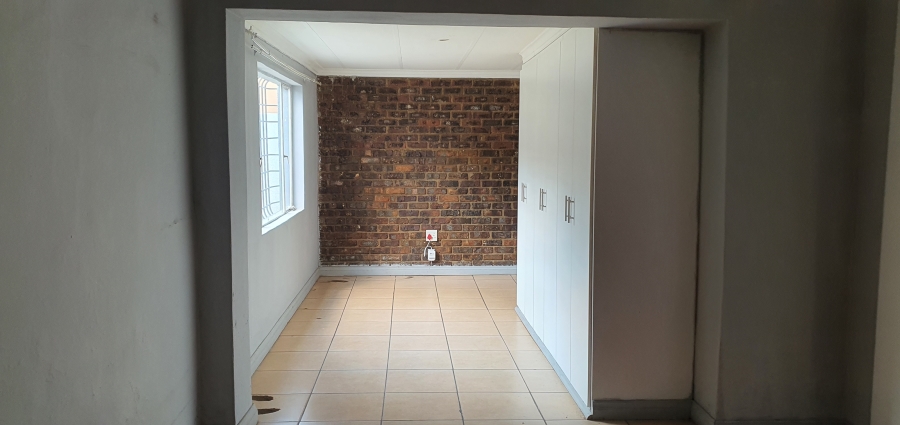 4 Bedroom Property for Sale in Heidelberg Industrial Gauteng