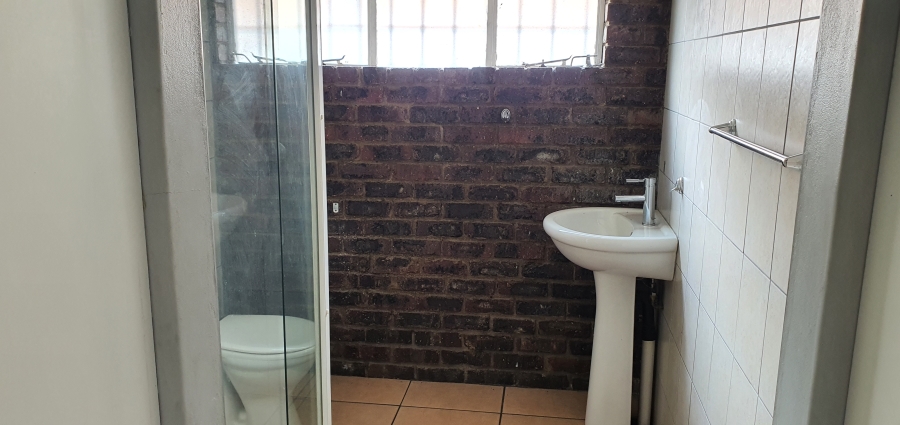 4 Bedroom Property for Sale in Heidelberg Industrial Gauteng