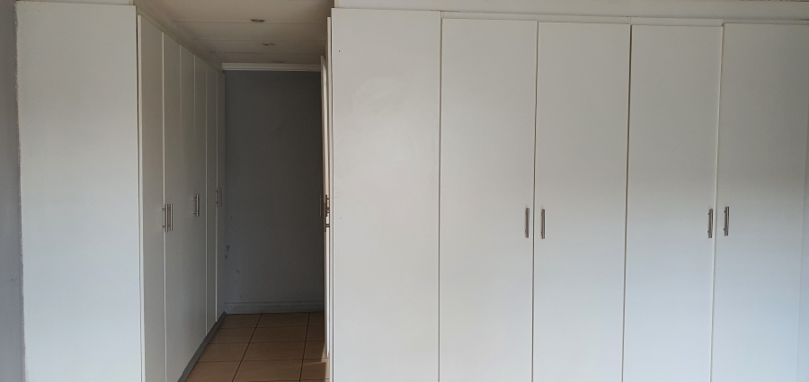 4 Bedroom Property for Sale in Heidelberg Industrial Gauteng