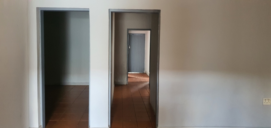 4 Bedroom Property for Sale in Heidelberg Industrial Gauteng