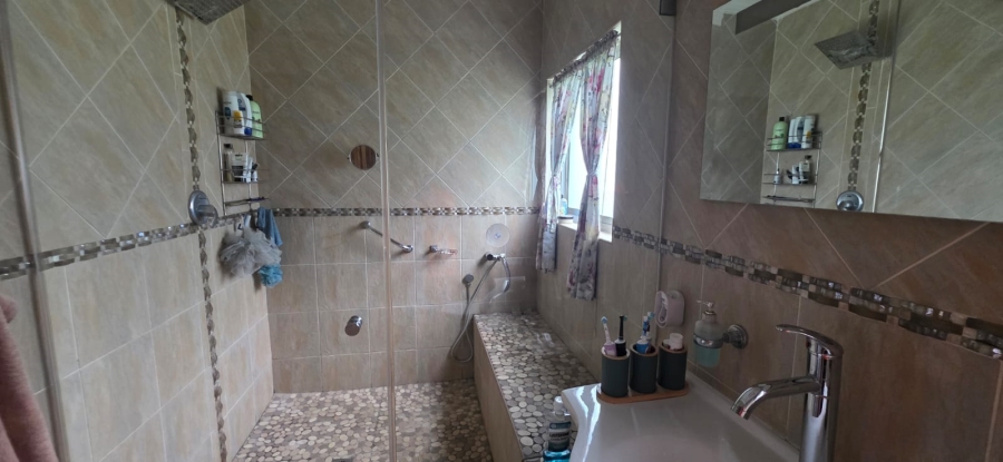 4 Bedroom Property for Sale in Vanderbijlpark Sw 2 Gauteng