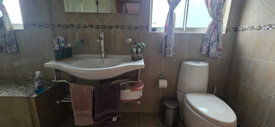 4 Bedroom Property for Sale in Vanderbijlpark Sw 2 Gauteng