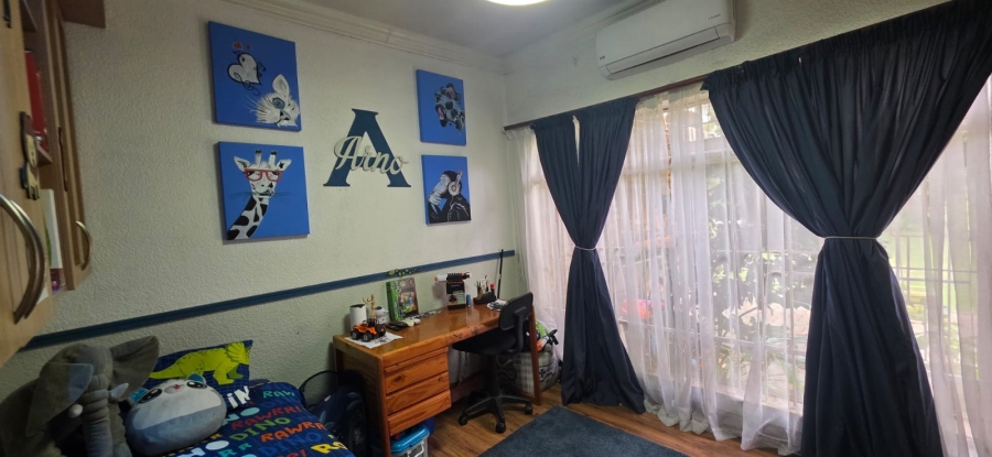 4 Bedroom Property for Sale in Vanderbijlpark Sw 2 Gauteng