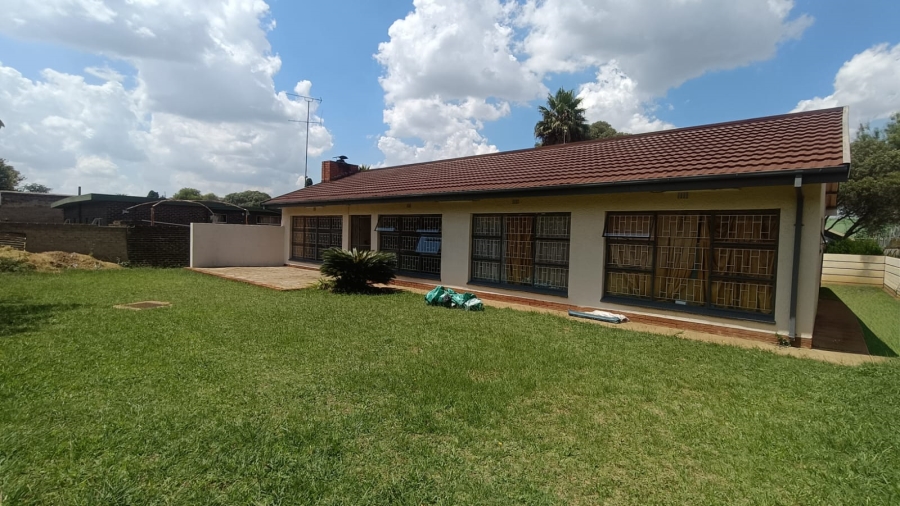 11 Bedroom Property for Sale in Vanderbijlpark SE 7 Gauteng