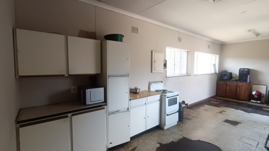 11 Bedroom Property for Sale in Vanderbijlpark SE 7 Gauteng