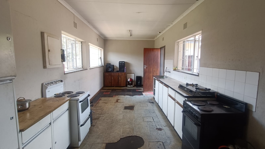 11 Bedroom Property for Sale in Vanderbijlpark SE 7 Gauteng
