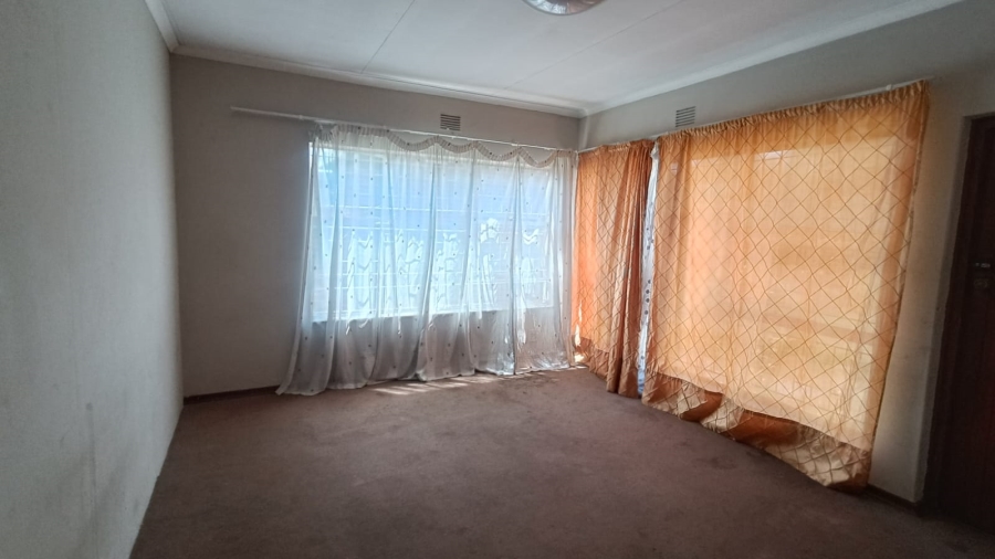 11 Bedroom Property for Sale in Vanderbijlpark SE 7 Gauteng