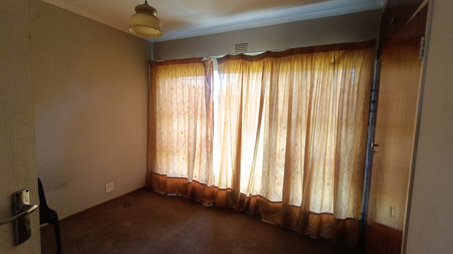 11 Bedroom Property for Sale in Vanderbijlpark SE 7 Gauteng