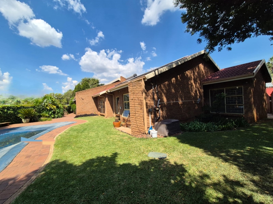 4 Bedroom Property for Sale in Vanderbijlpark SE Gauteng