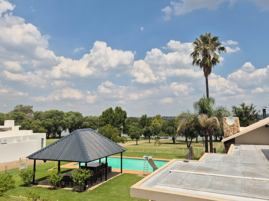 4 Bedroom Property for Sale in Vaalview Gauteng