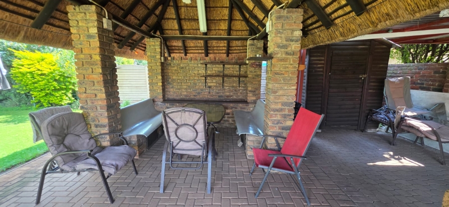 4 Bedroom Property for Sale in Vanderbijlpark SE 2 Gauteng