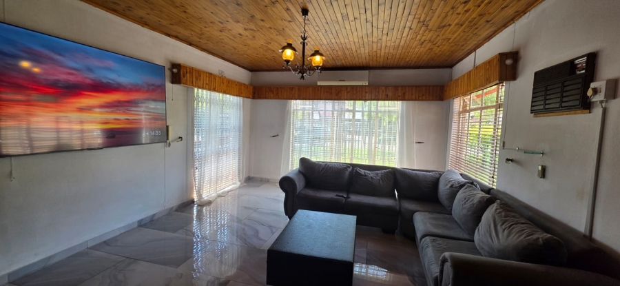 4 Bedroom Property for Sale in Vanderbijlpark SE 2 Gauteng