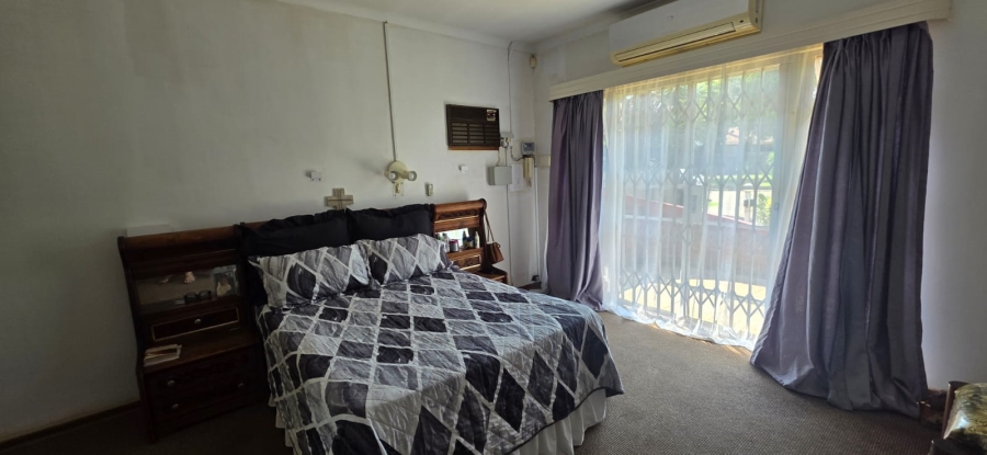 4 Bedroom Property for Sale in Vanderbijlpark SE 2 Gauteng