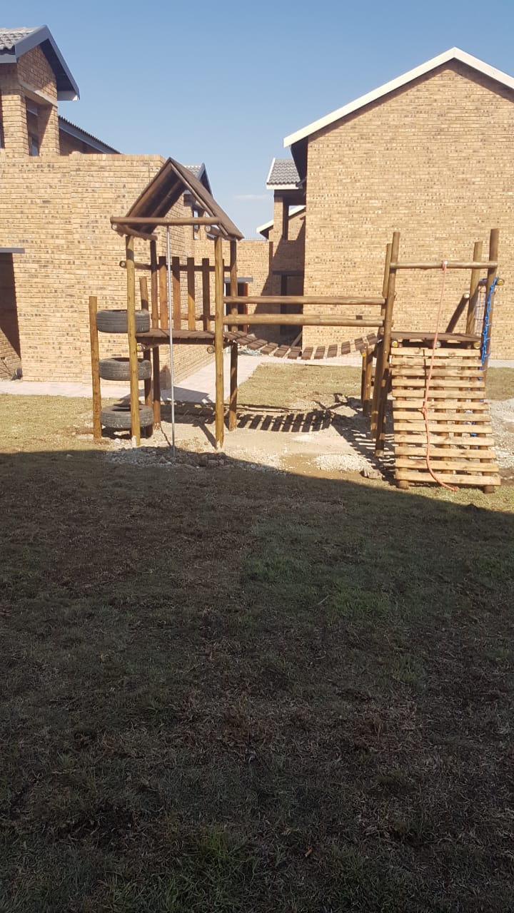 2 Bedroom Property for Sale in Witfield Gauteng