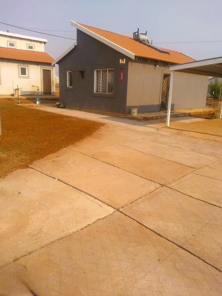 2 Bedroom Property for Sale in Savanna City Gauteng