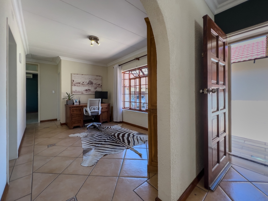 3 Bedroom Property for Sale in Van Riebeeck Park Gauteng
