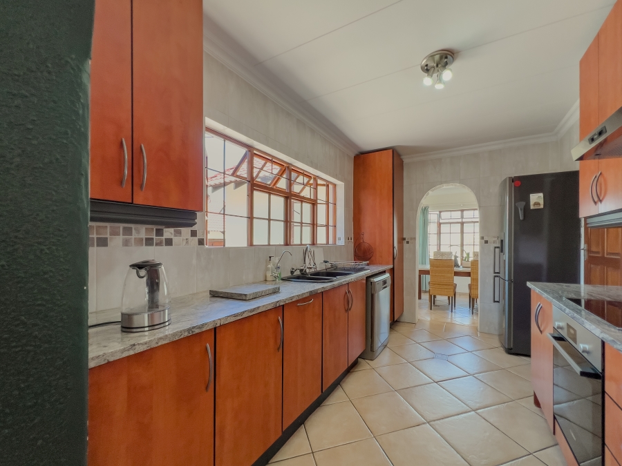 3 Bedroom Property for Sale in Van Riebeeck Park Gauteng