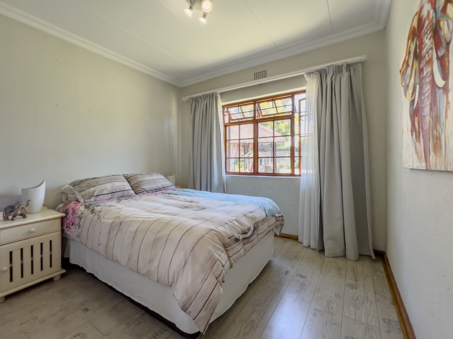 3 Bedroom Property for Sale in Van Riebeeck Park Gauteng