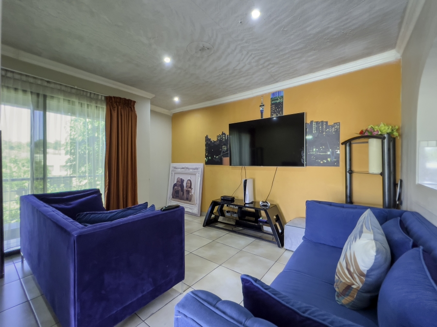 4 Bedroom Property for Sale in Chloorkop Gauteng