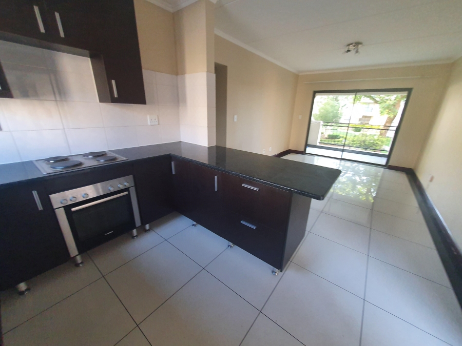 To Let 2 Bedroom Property for Rent in Noordwyk Gauteng