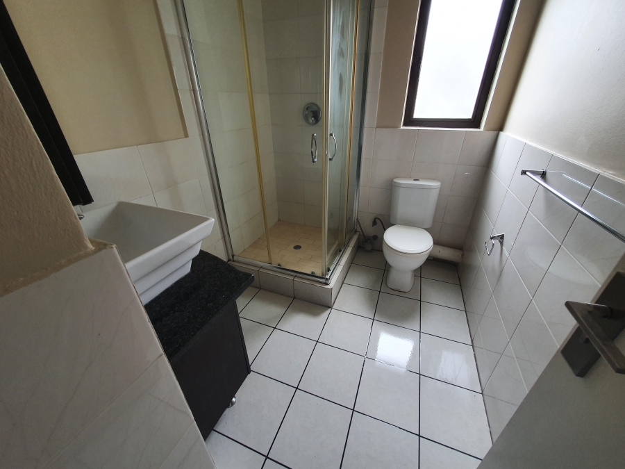 To Let 2 Bedroom Property for Rent in Noordwyk Gauteng