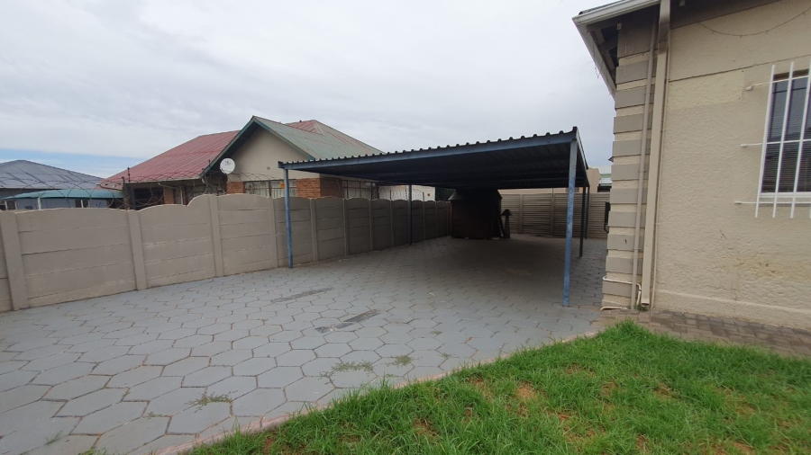 3 Bedroom Property for Sale in Florentia Gauteng