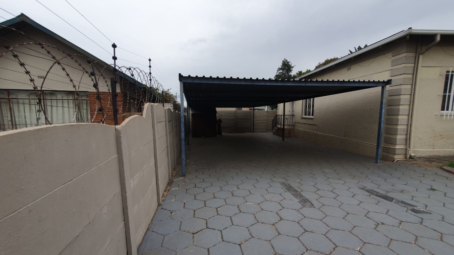 3 Bedroom Property for Sale in Florentia Gauteng