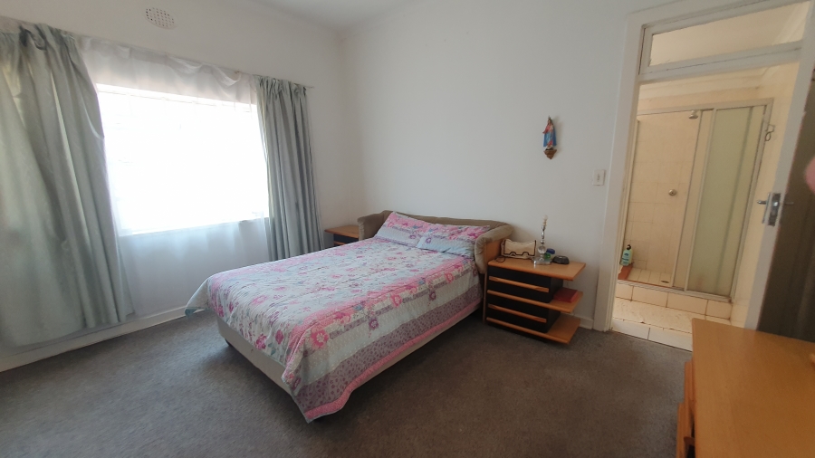 4 Bedroom Property for Sale in The Hill Gauteng