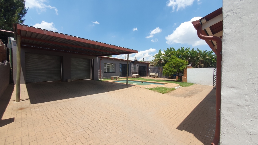 4 Bedroom Property for Sale in The Hill Gauteng