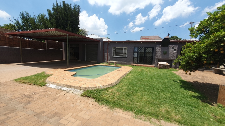 4 Bedroom Property for Sale in The Hill Gauteng