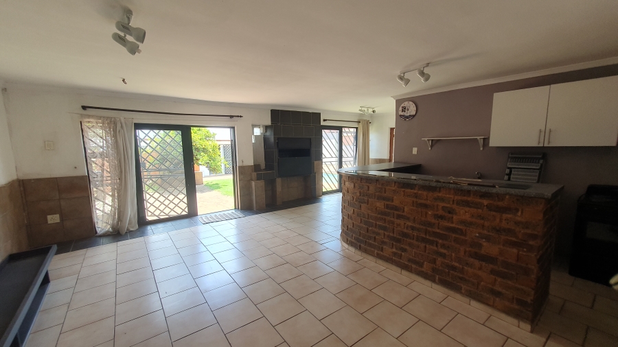 4 Bedroom Property for Sale in The Hill Gauteng