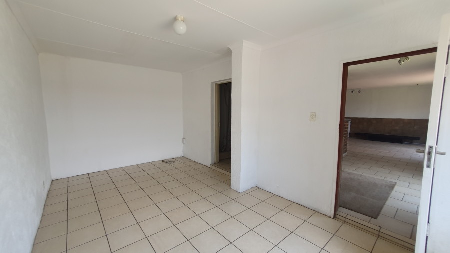 4 Bedroom Property for Sale in The Hill Gauteng