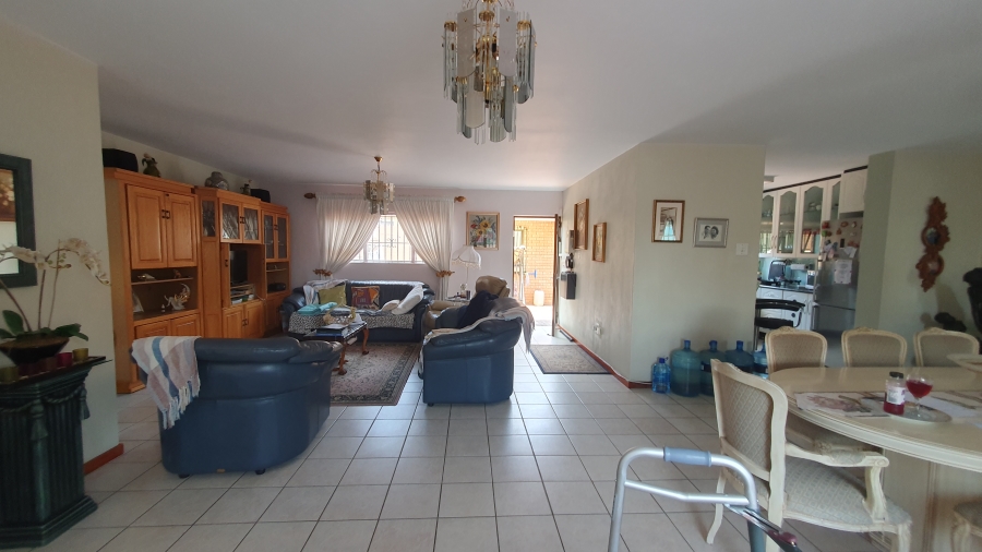 2 Bedroom Property for Sale in The Hill Gauteng