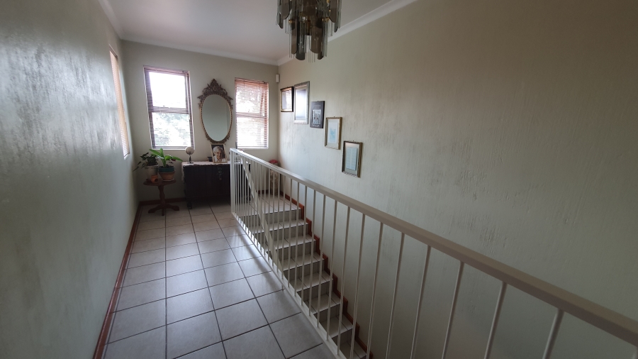2 Bedroom Property for Sale in The Hill Gauteng