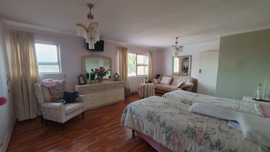 2 Bedroom Property for Sale in The Hill Gauteng