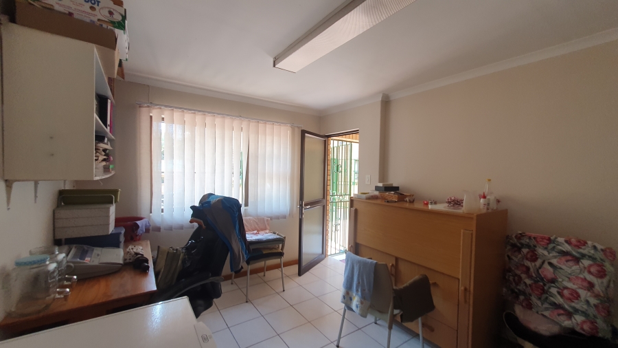 2 Bedroom Property for Sale in The Hill Gauteng