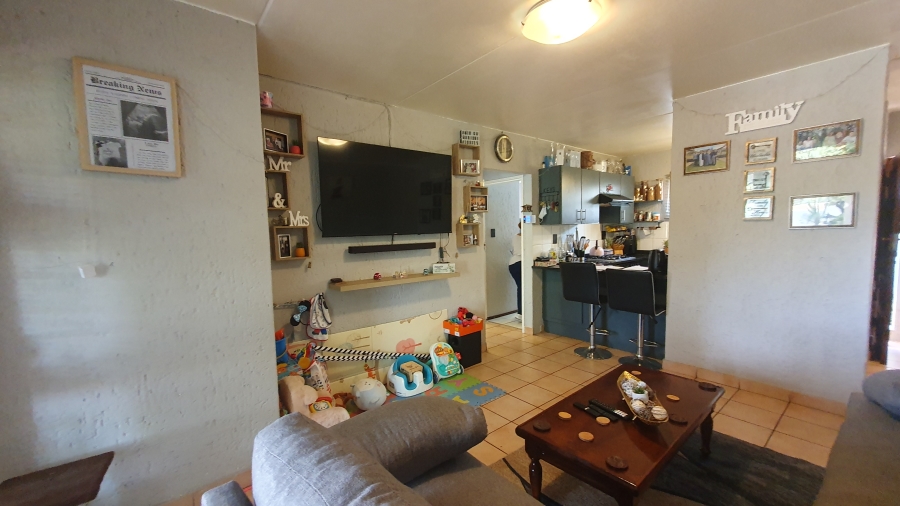 2 Bedroom Property for Sale in Winchester Hills Gauteng