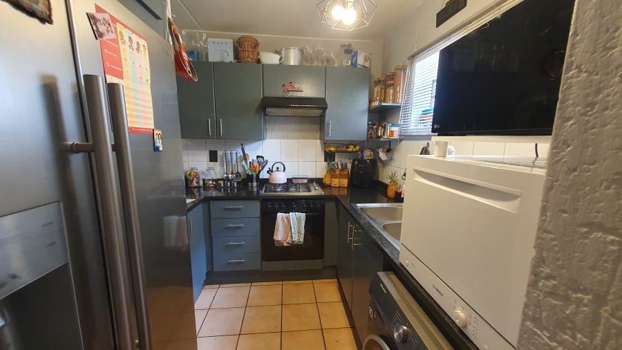 2 Bedroom Property for Sale in Winchester Hills Gauteng