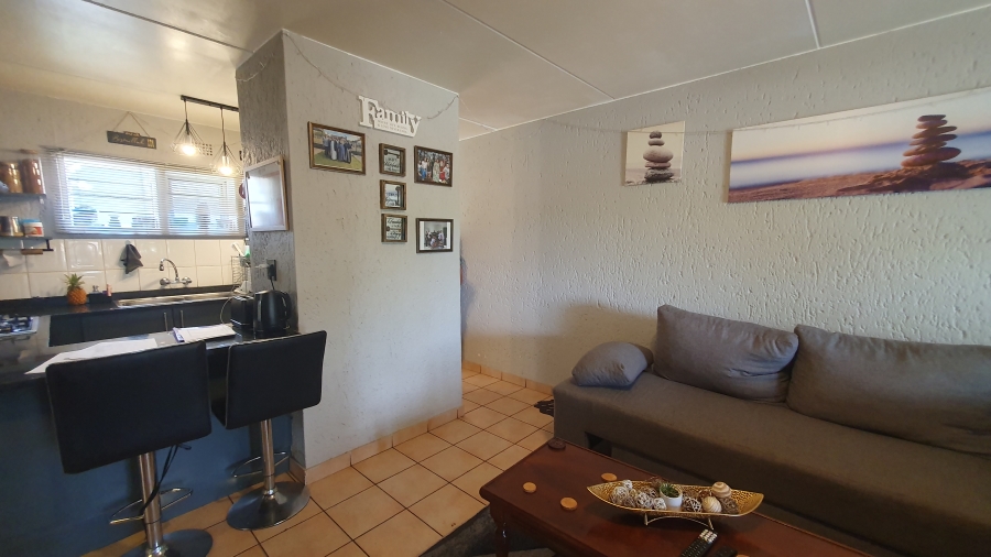 2 Bedroom Property for Sale in Winchester Hills Gauteng