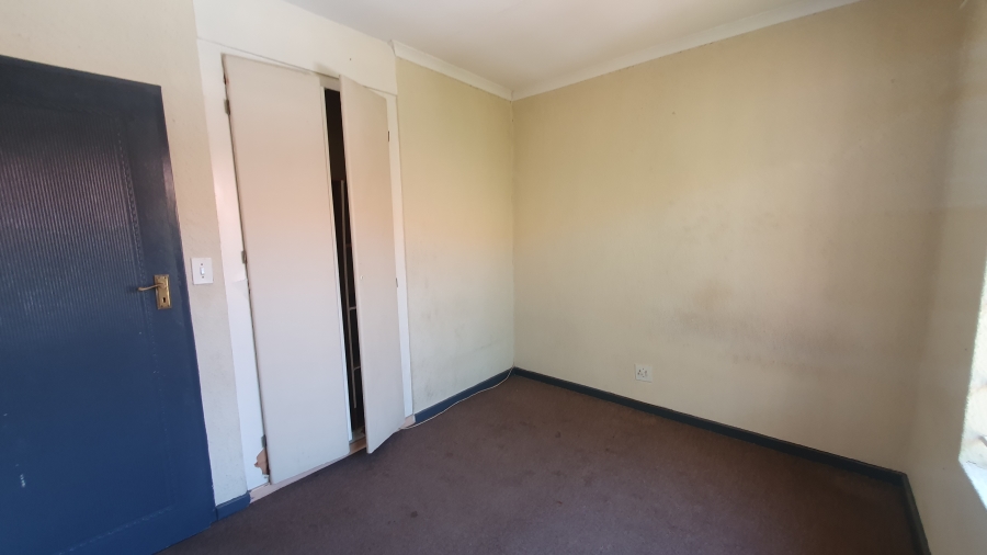 3 Bedroom Property for Sale in Glenvista Gauteng
