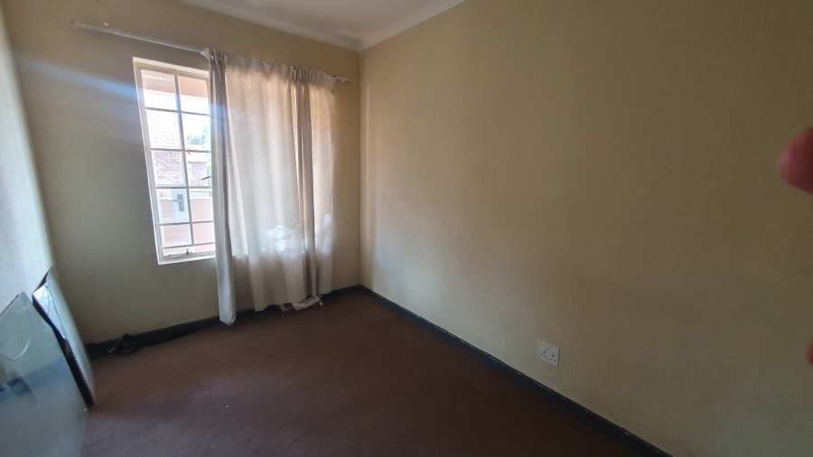 3 Bedroom Property for Sale in Glenvista Gauteng
