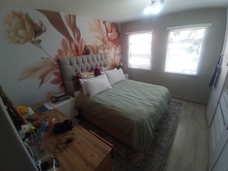 3 Bedroom Property for Sale in Florentia Gauteng