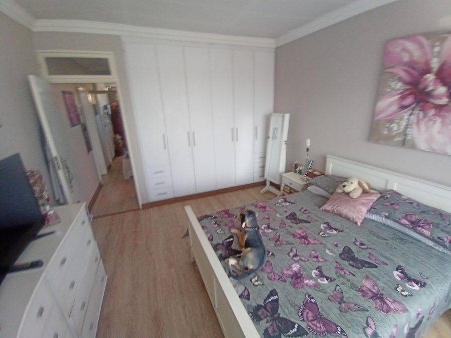 2 Bedroom Property for Sale in New Redruth Gauteng