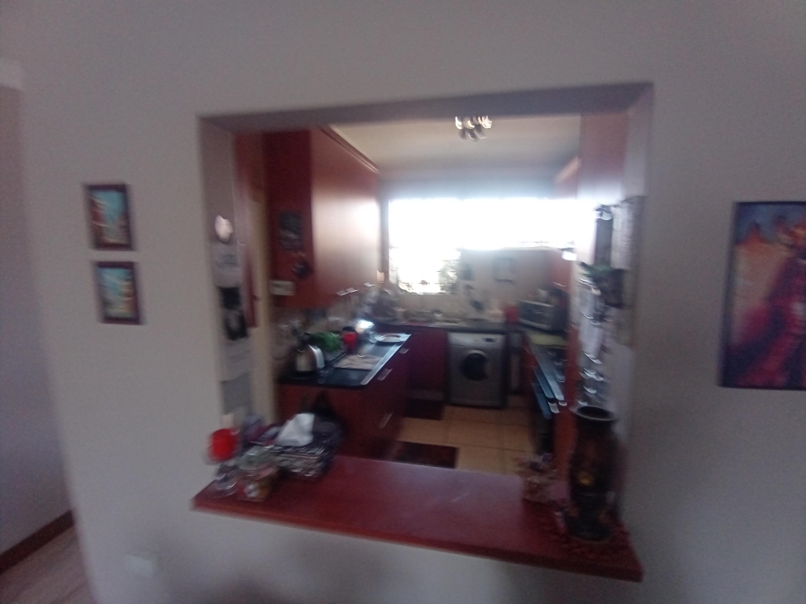 2 Bedroom Property for Sale in New Redruth Gauteng