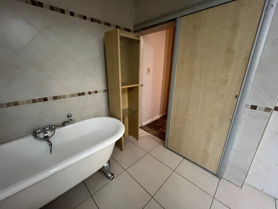 4 Bedroom Property for Sale in Randhart Gauteng