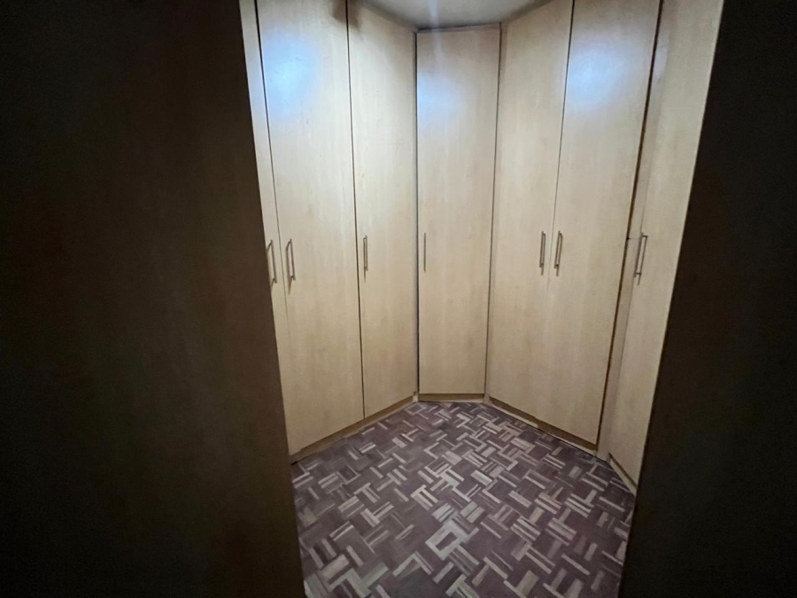 4 Bedroom Property for Sale in Randhart Gauteng