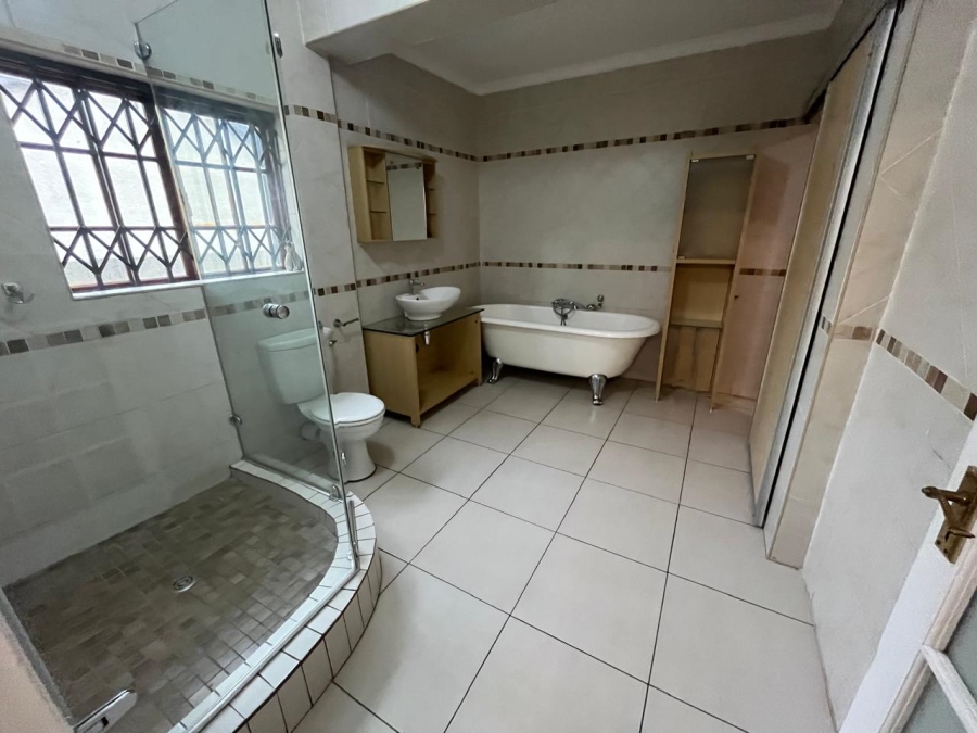 4 Bedroom Property for Sale in Randhart Gauteng