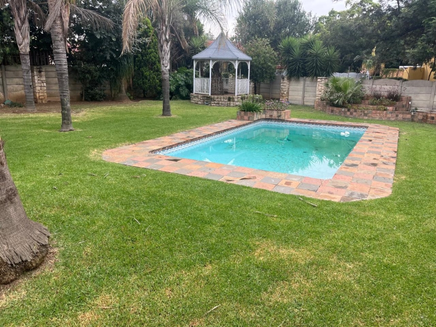 4 Bedroom Property for Sale in Randhart Gauteng