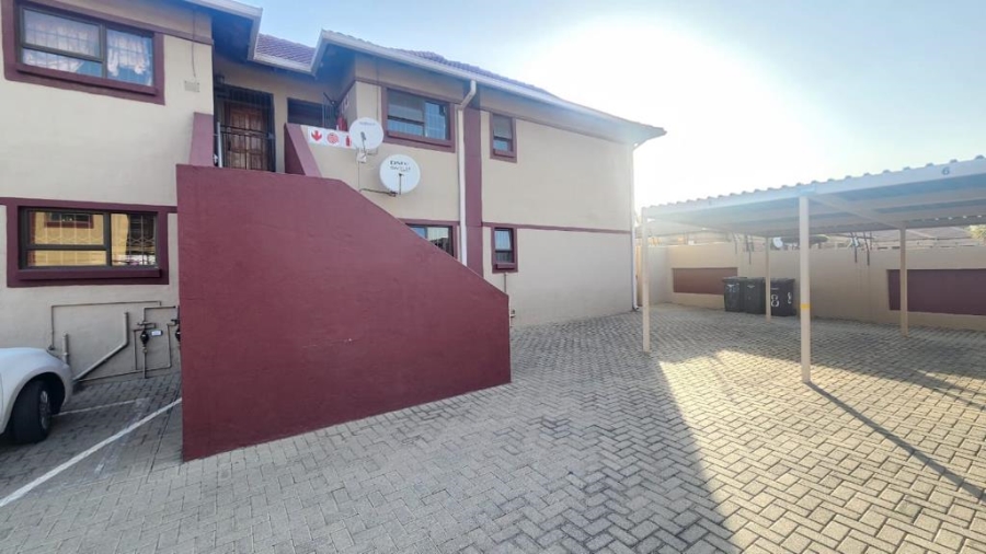 3 Bedroom Property for Sale in New Market Gauteng